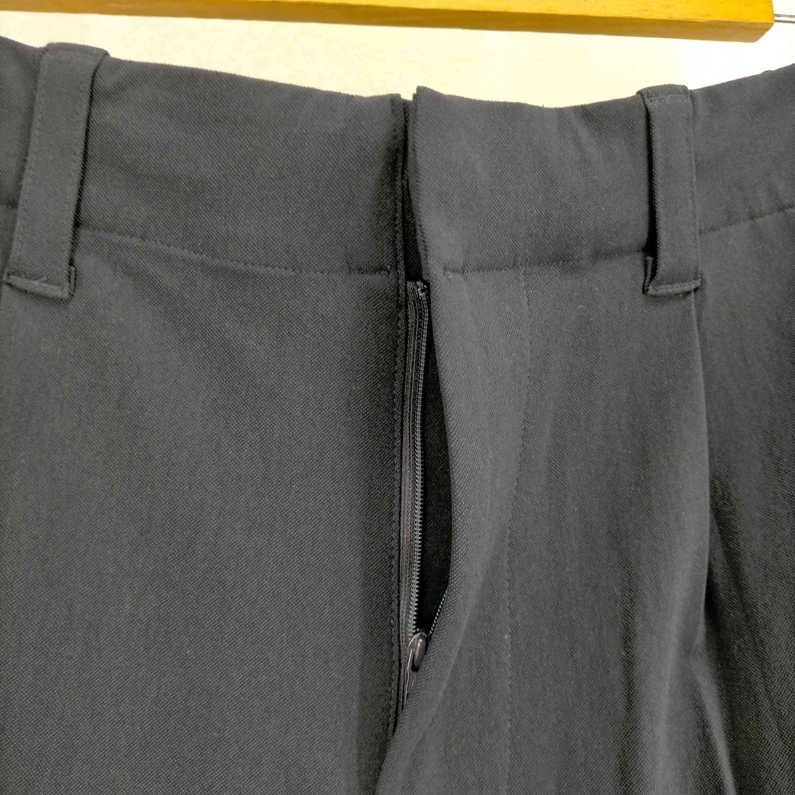 stein ONE TUCK TRACK EASY TROUSERS KAHKI - speedlb.com