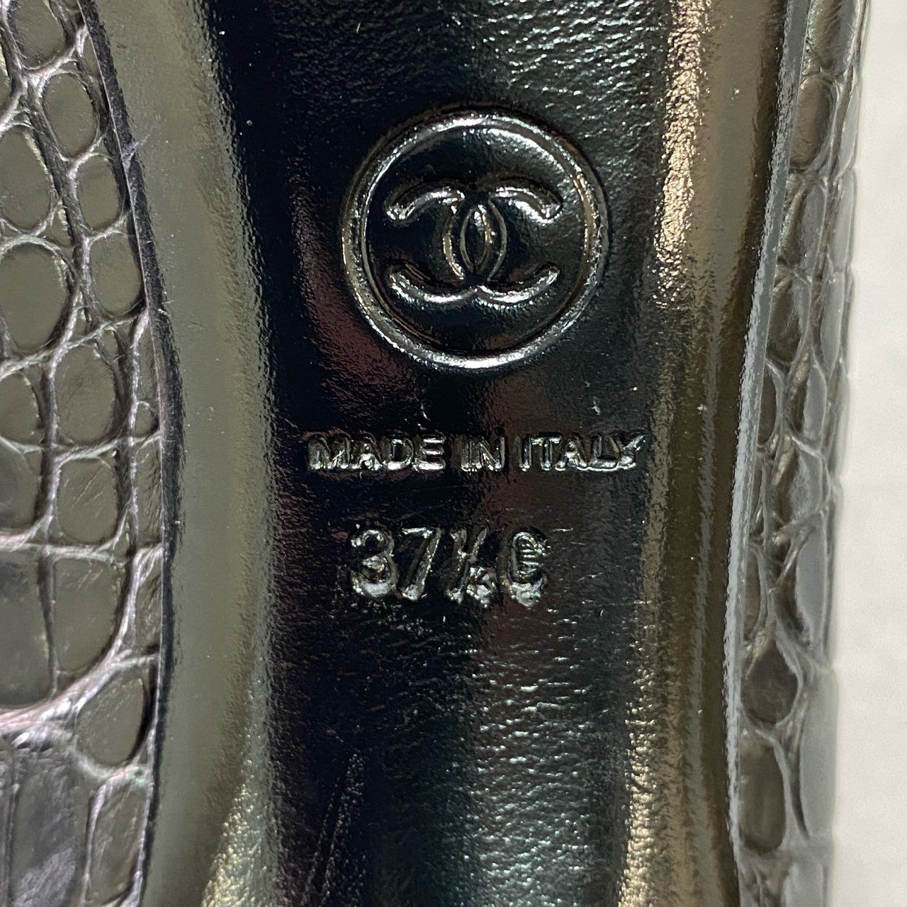 9g9 《極美品》 CHANEL シャネル ココマーク リアルクロコ パンプス 37