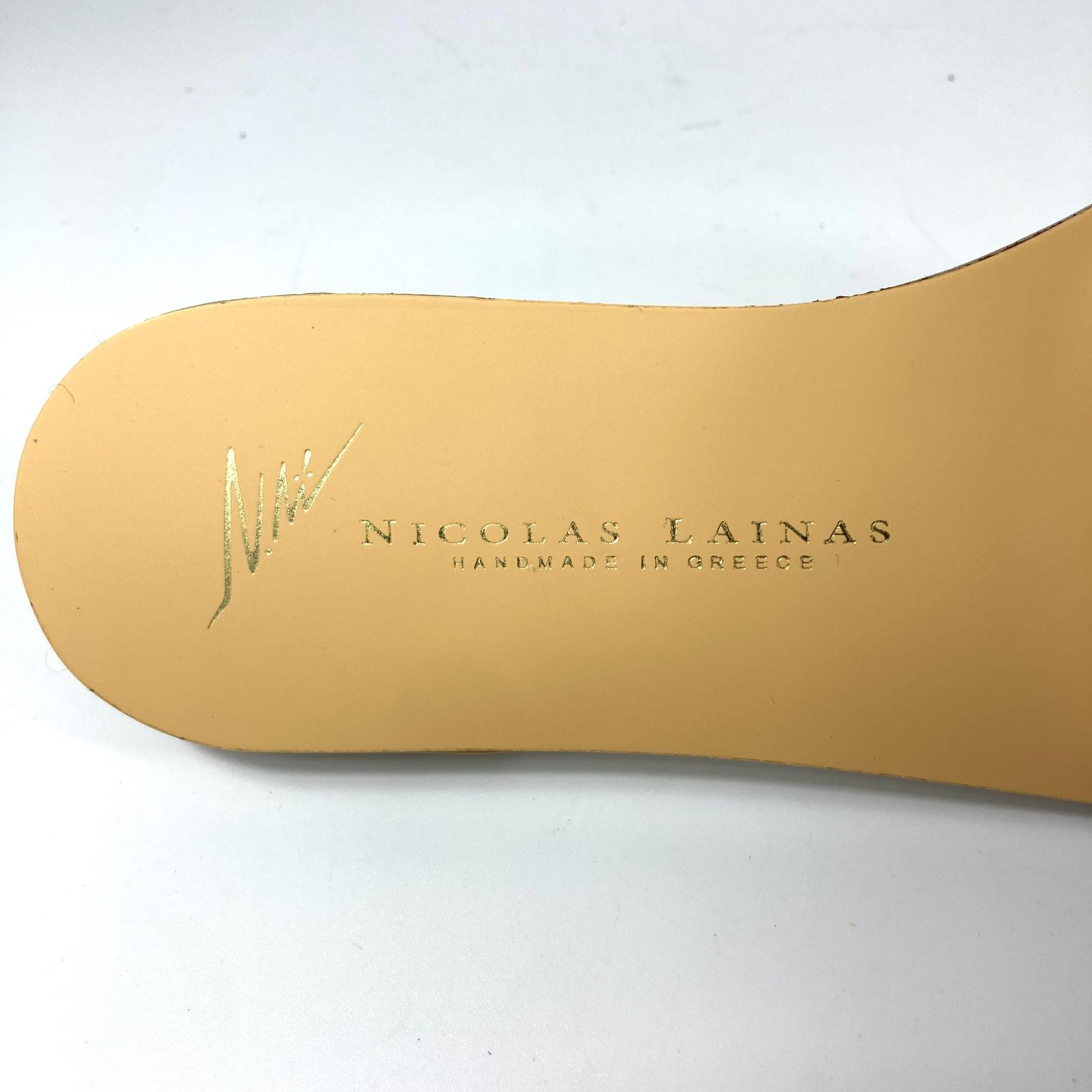 NICOLAS
