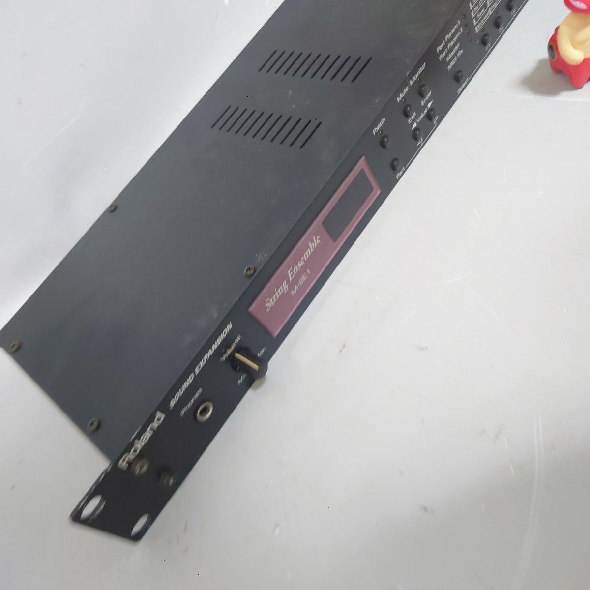 動作品 Roland