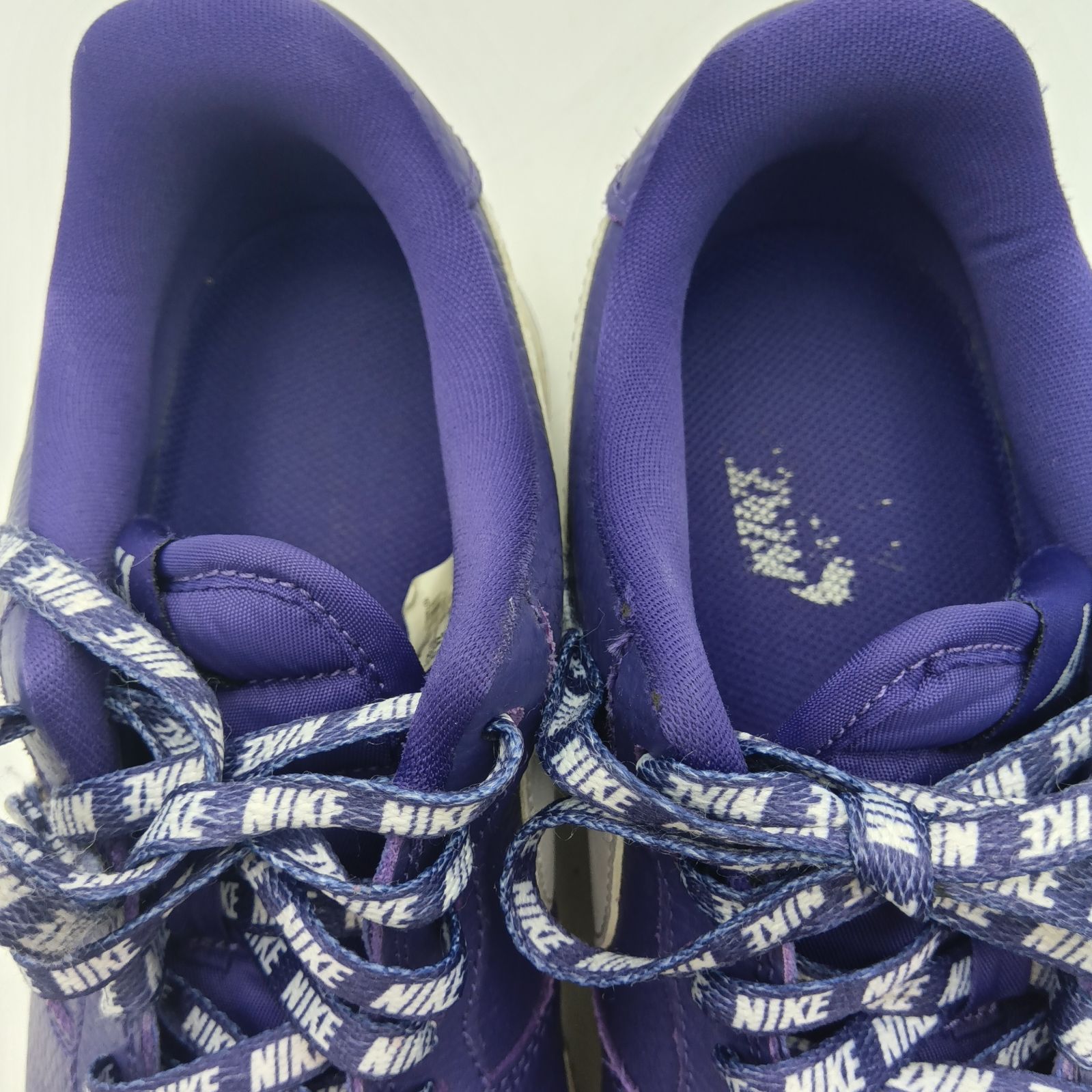 NIKE ナイキ