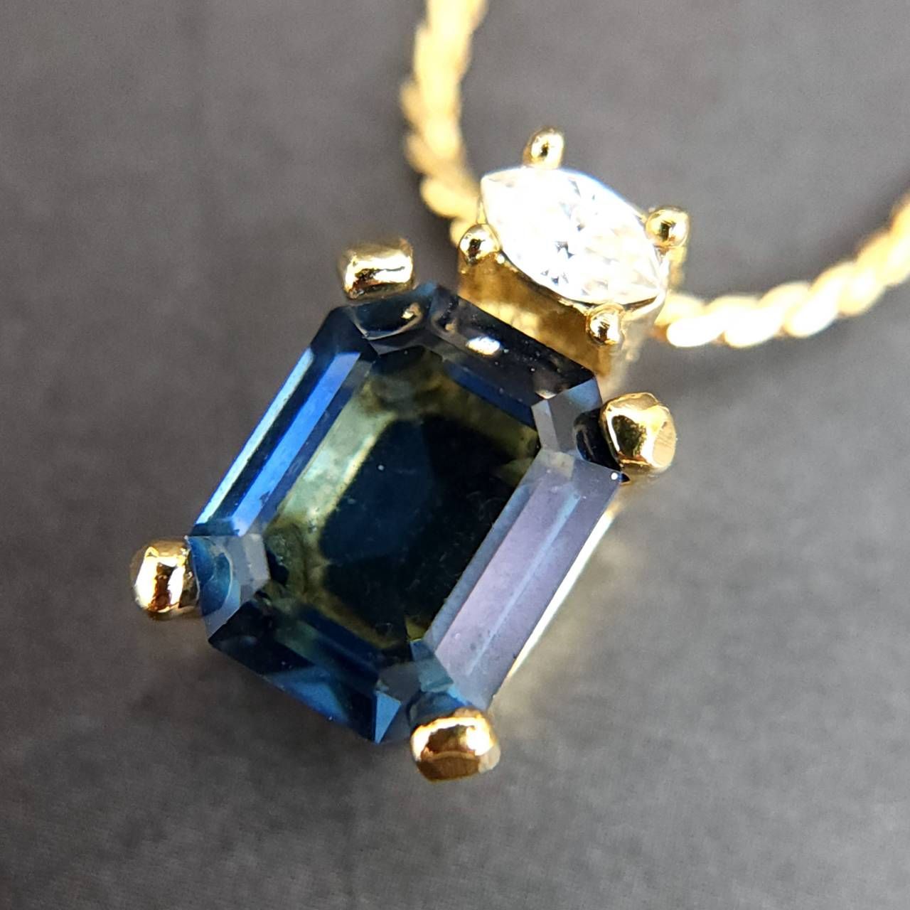 Christian Dior ネックレス クリスチャンディオール ブルーストーン クリスチャン・ディオール(Christian Dior) クリスチャン