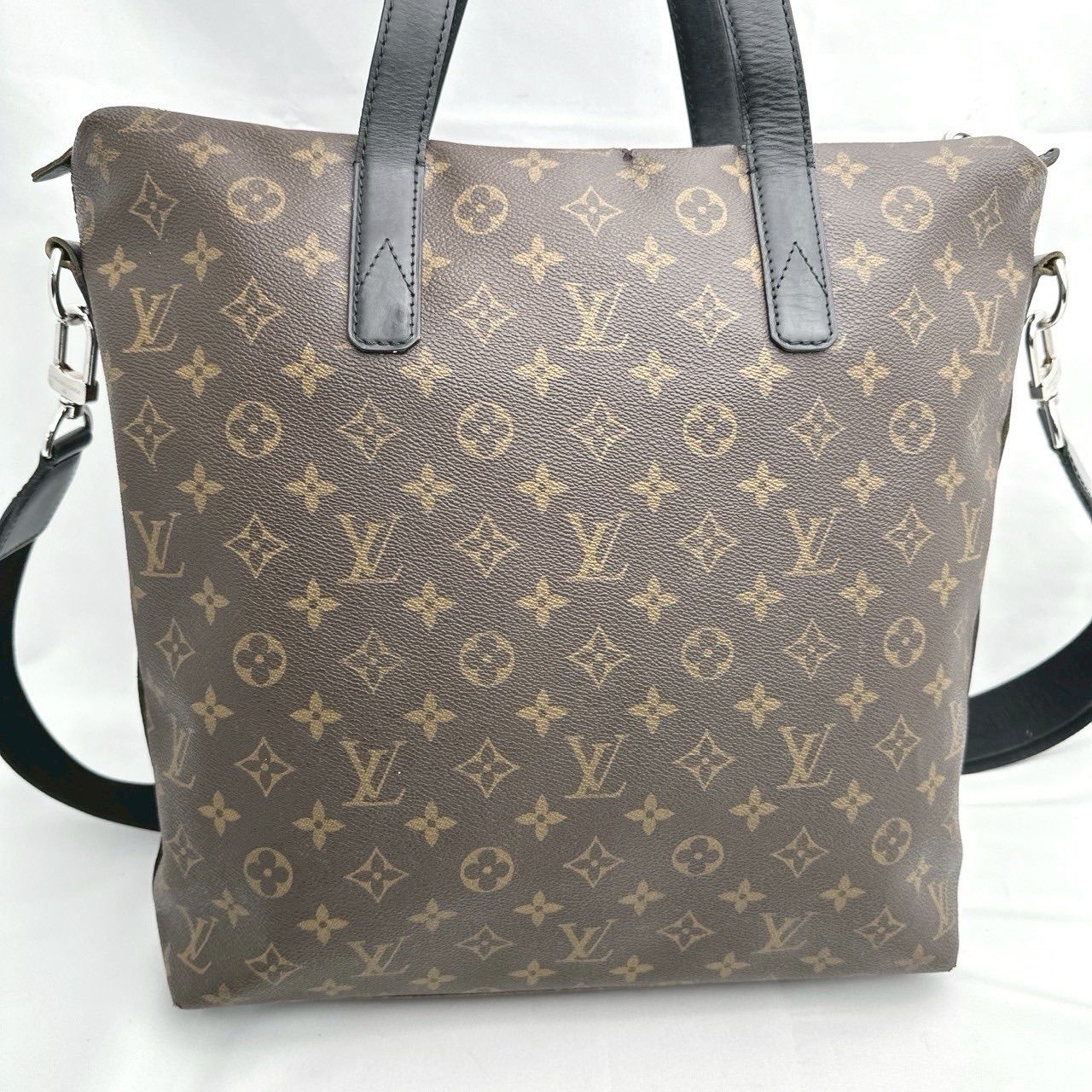 LOUIS VUITTON/ルイ・ヴィトン キタン モノグラムマカサー M40388