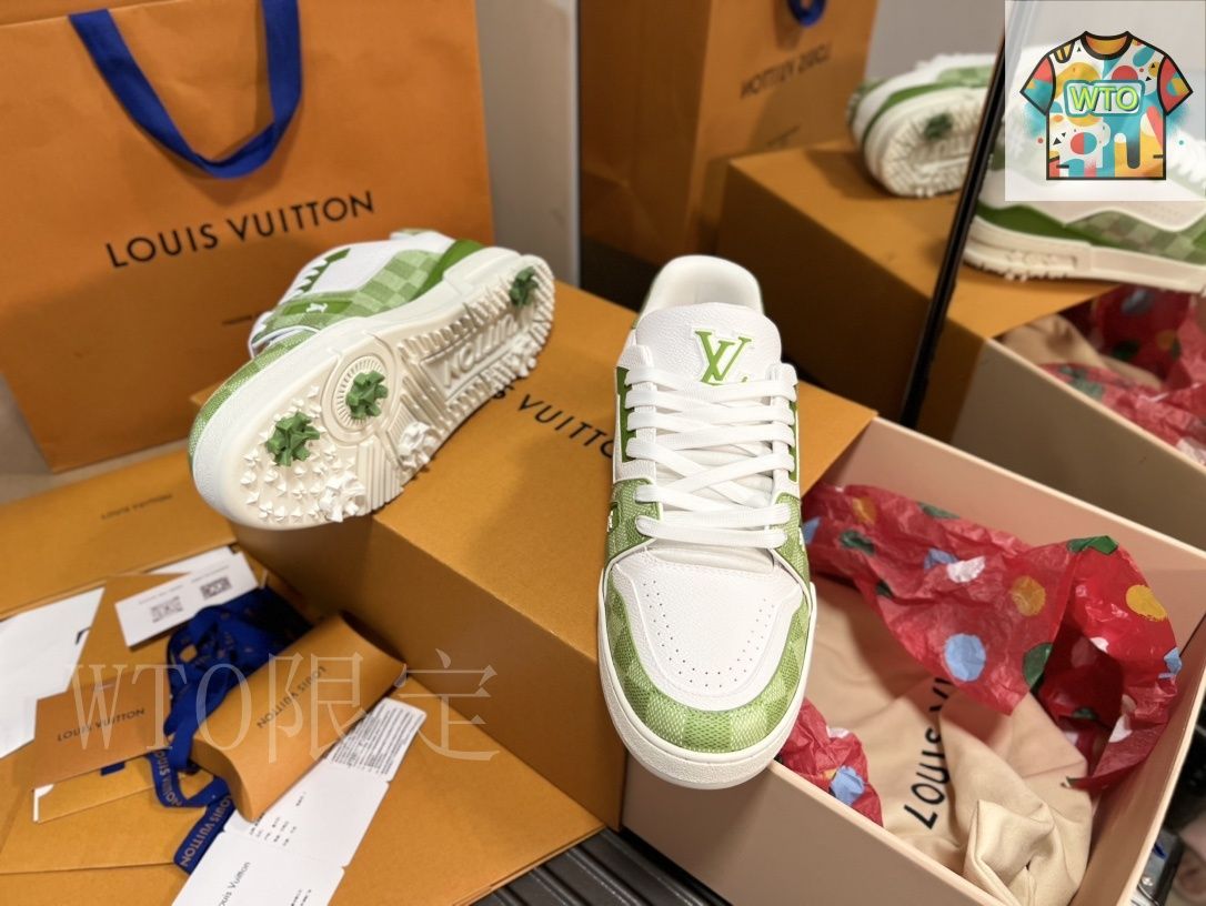 【カジュアルスタイル♪】◆Louis Vuitton◆スニーカー 20221119_i1668849231_5988_3_jp