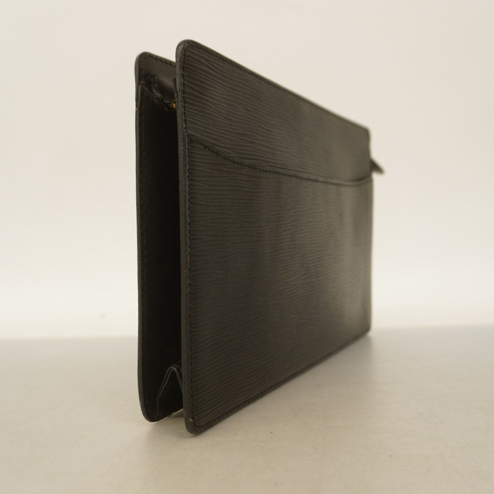 格安，セール VUITTON ルイヴィトン エピポシェットオム クラッチ