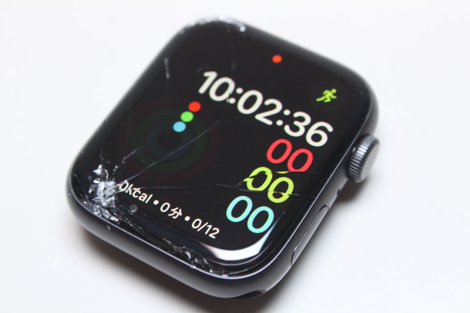 Apple Watch SE（第1世代）GPS/44mm/A2352〈MKQ63J/A〉④ 【公式通販】
