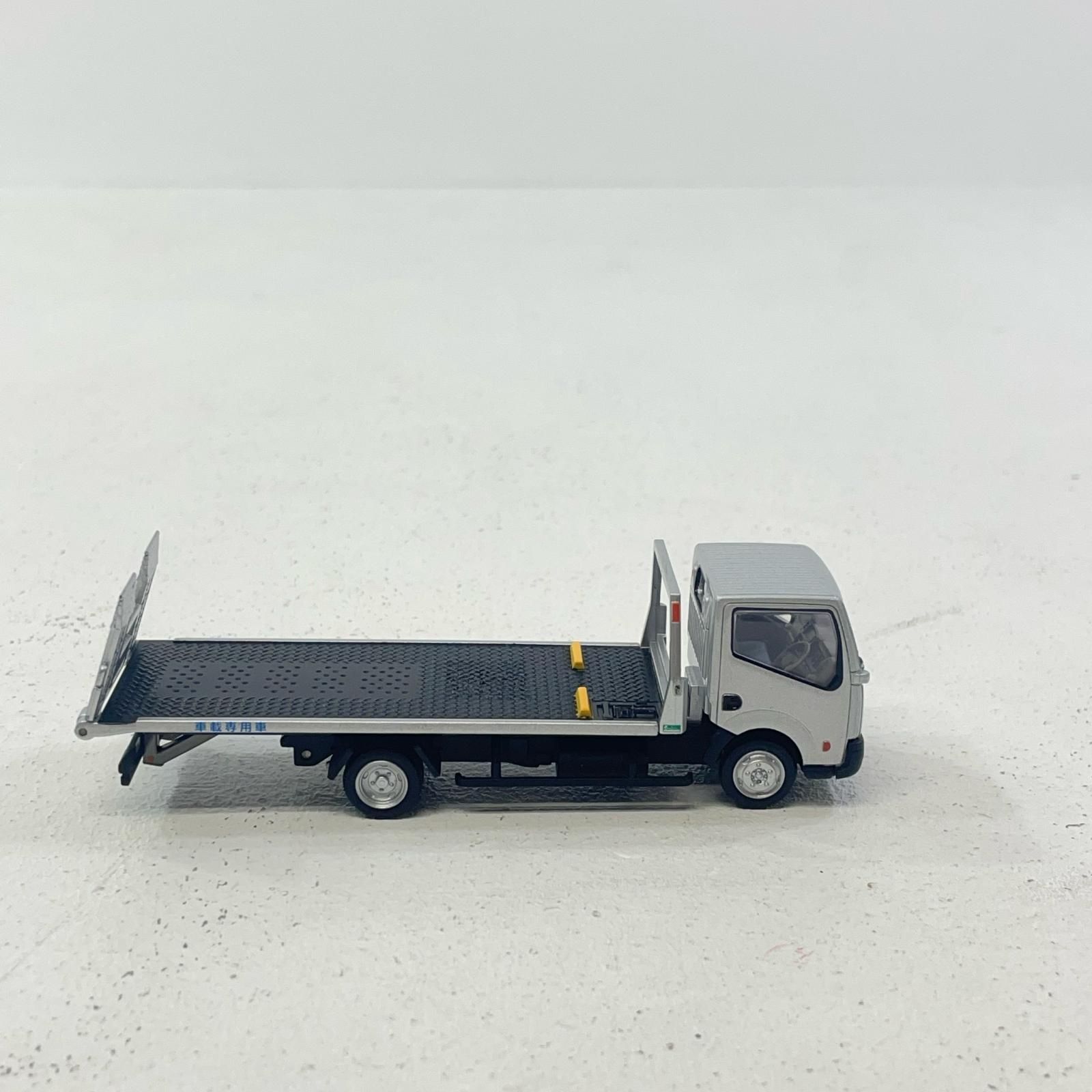 トミカLVネオ⁄新品封印未開封 LV-N64a日産アトラス(F24)⁄2台セット