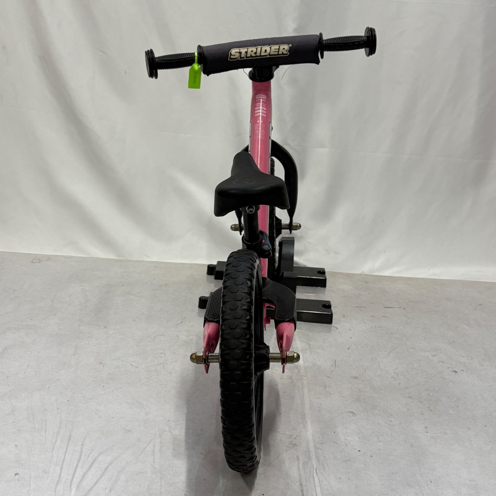 STRIDER SPORTS 12ストライダー スポーツモデル12 ピンク 美品