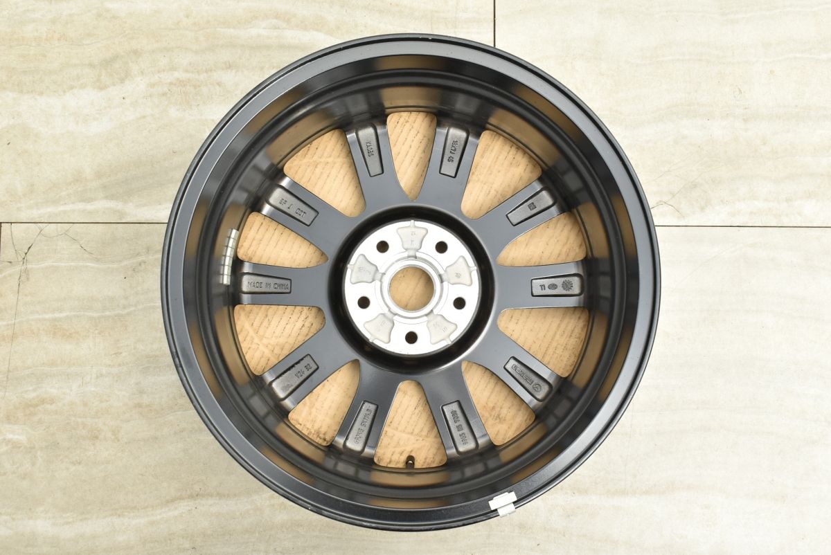 新車外し品 美品】MAZDA3 レトロスポーツエディション 純正 18in 7J +