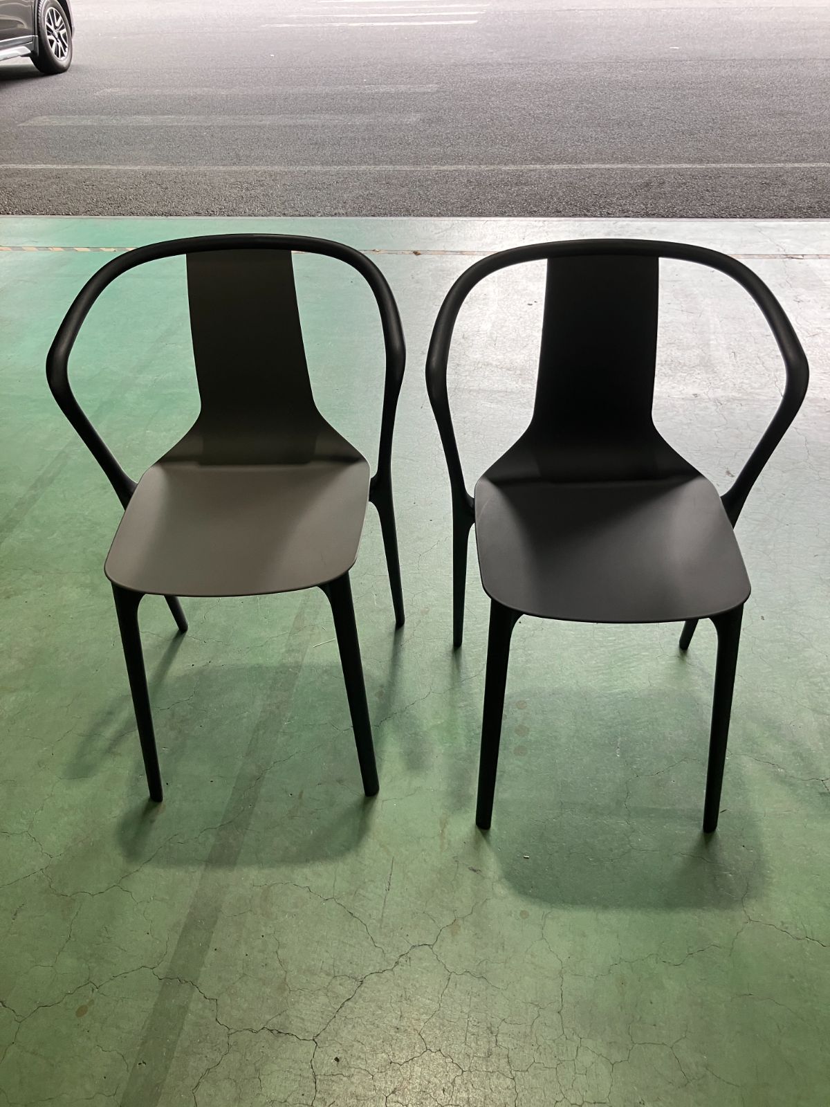 ≪佐藤ページ≫Vitra Belleville Armchair ヴィトラ ベルヴィル アームチェア ブラック＆バサルト 2台