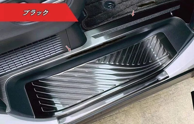 ドアスカッフプレート 内側用