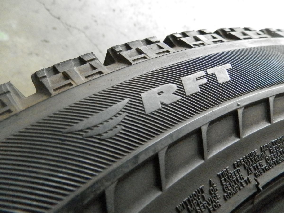 スタッドレスタイヤ