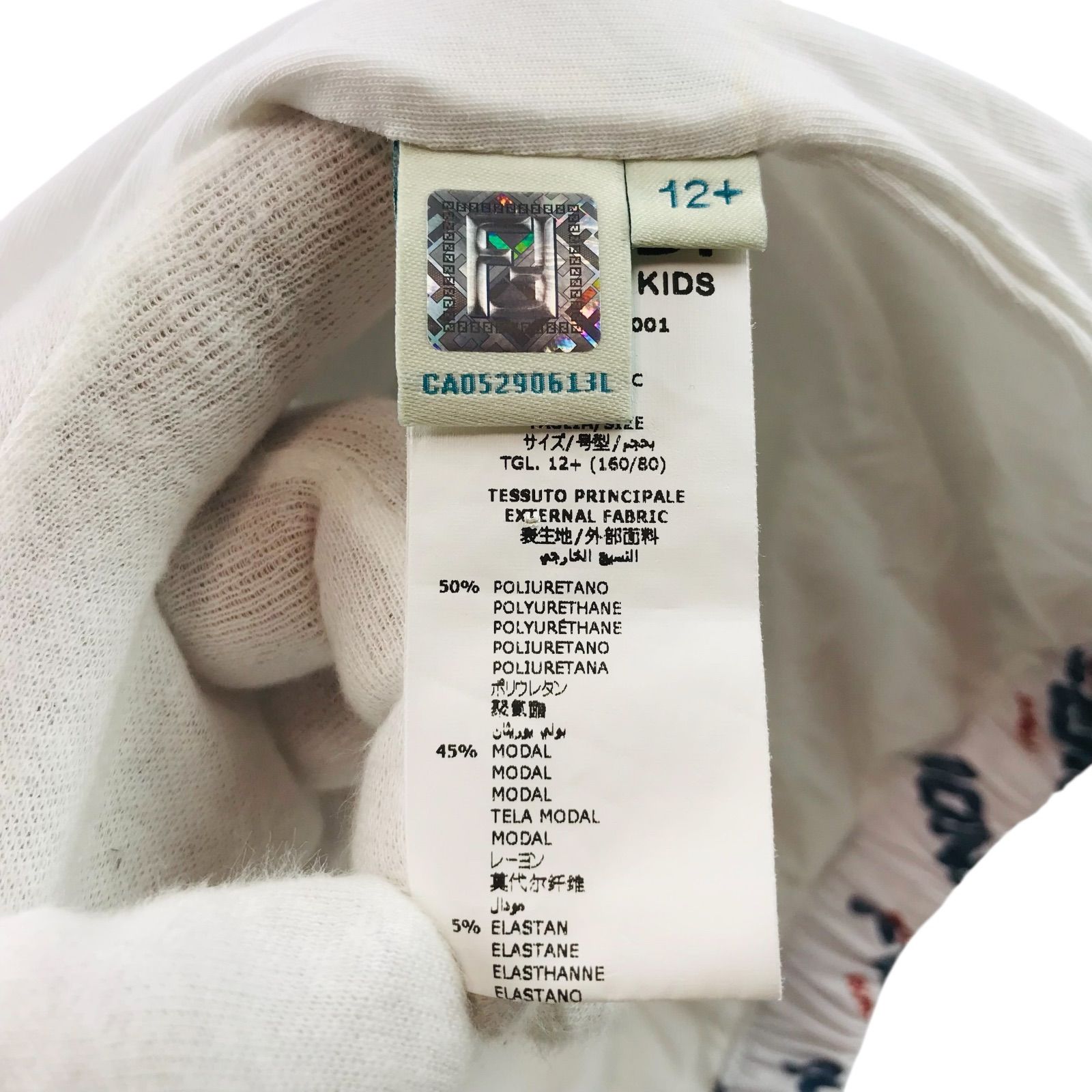 フルジップ フーデッド