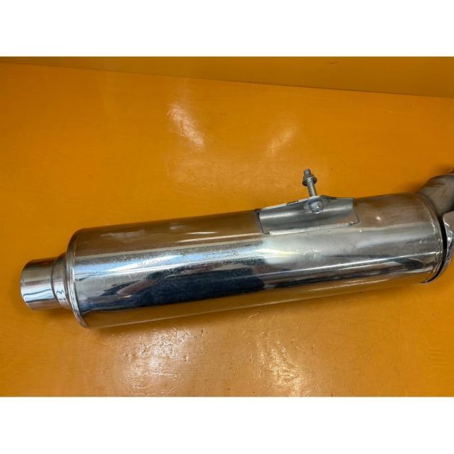 CB400SF/SB NC42 純正後期サイレンサー 「刻印HM MFM K2」 CB400SF/SB NC42 純正後期サイレンサー 「刻印HM MFM K2