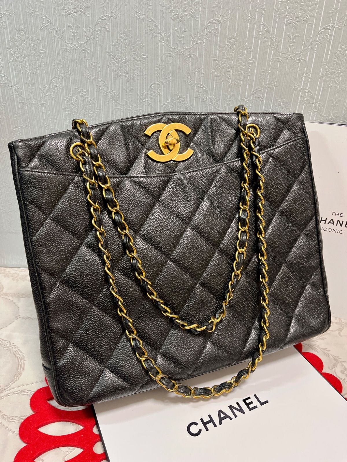 極上美品 シャネル CHANEL 高級 チェーントート マトラッセ 942 極上美品 シャネル CHANEL 高級 チェーントート マトラッセ 942