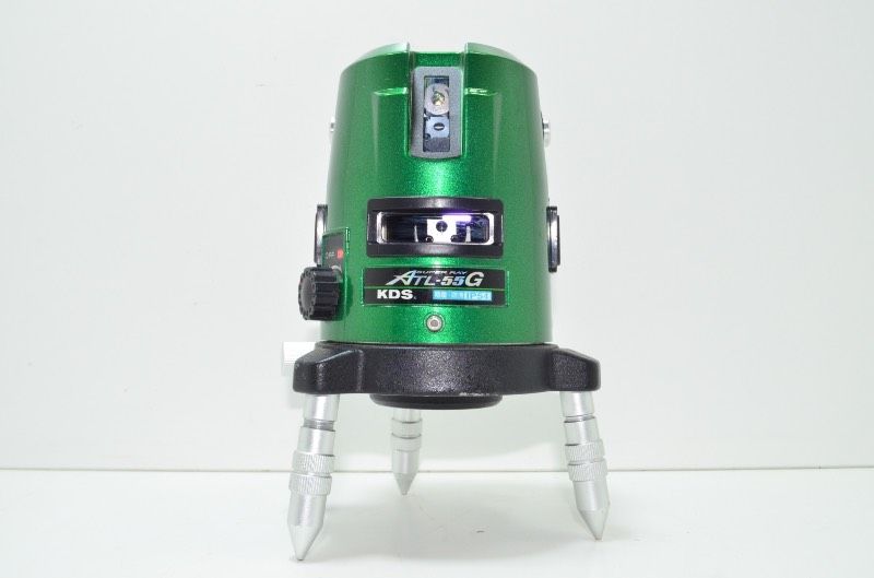 送料無料 KDS ATL-55G グリーンレーザー墨出し器 高精度 自動補正機能付き 受光器対応 アルミケース付き