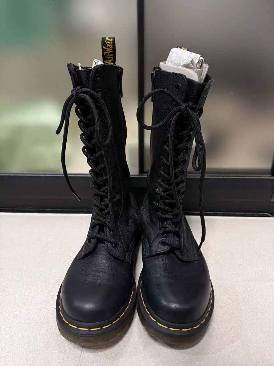 Dr.Martens 1914 14ホール UK5 Dr.Martens - Dr.martens 1914 14ホールの通販 by shop｜ドクター