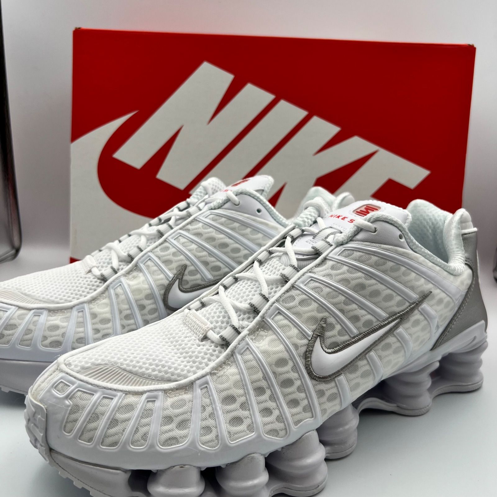 Nike Shox TLシルバー 28.5cm