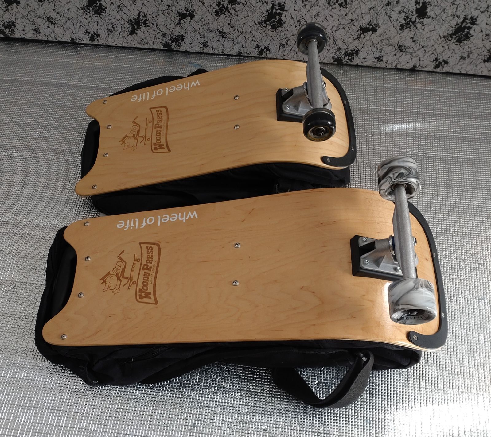 M＜税送料4380円込＞WOODY 有名コラボ キャリーB カーキー／オレンジ-