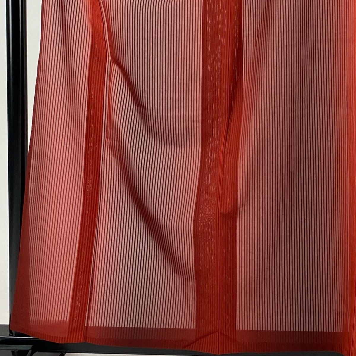 小紋 身丈157.5cm 裄丈63cm S 薄物 縦ぼかし 赤 正絹 秀品 【中古