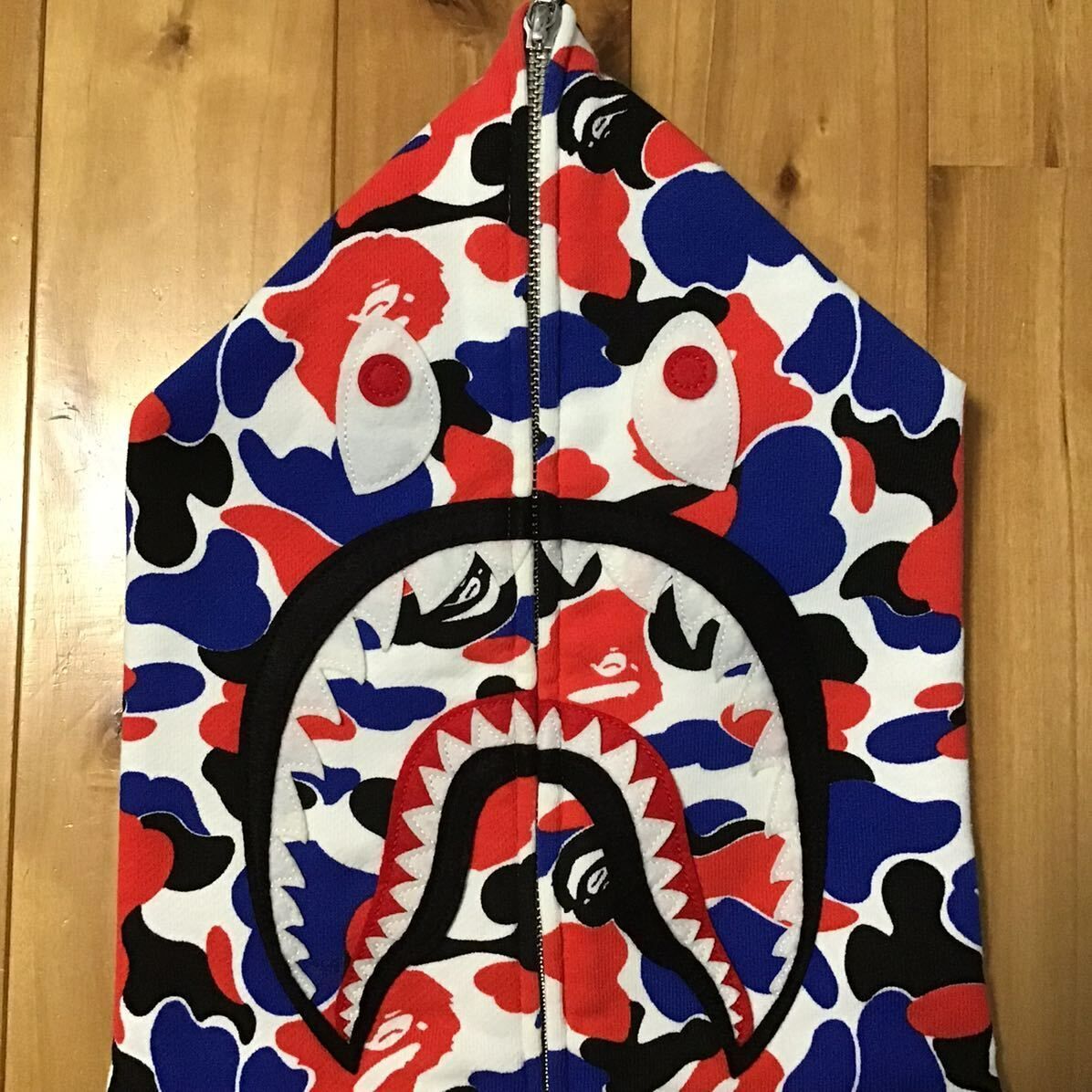 ☆激レア☆ ロンドン 9周年記念 シャーク パーカー Sサイズ London  