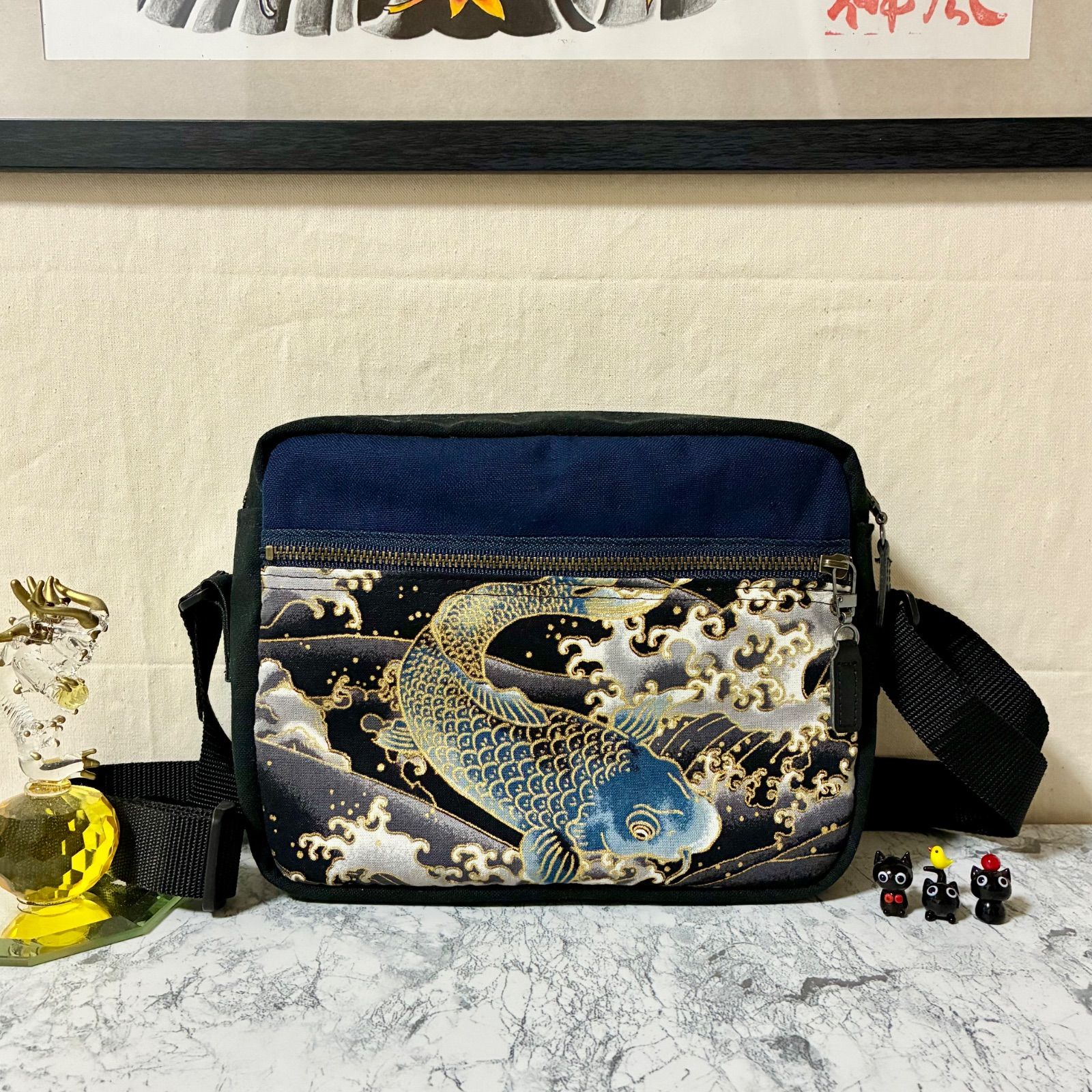 迷彩柄ショルダーバッグ 中型 ハンドメイドバック 楽天市場】迷彩（ショルダーバッグ・メッセンジャーバッグ