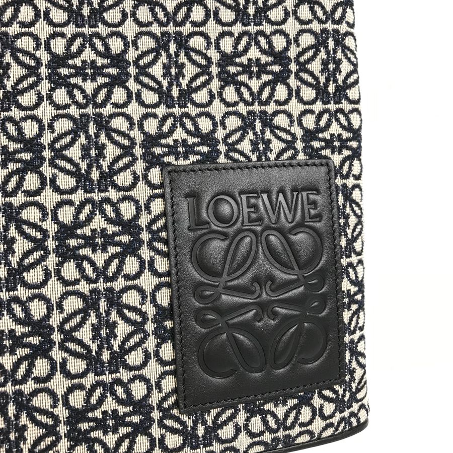 ロエベ LOEWE オブロングポーチ ネイビー ベージュ キャンバス
