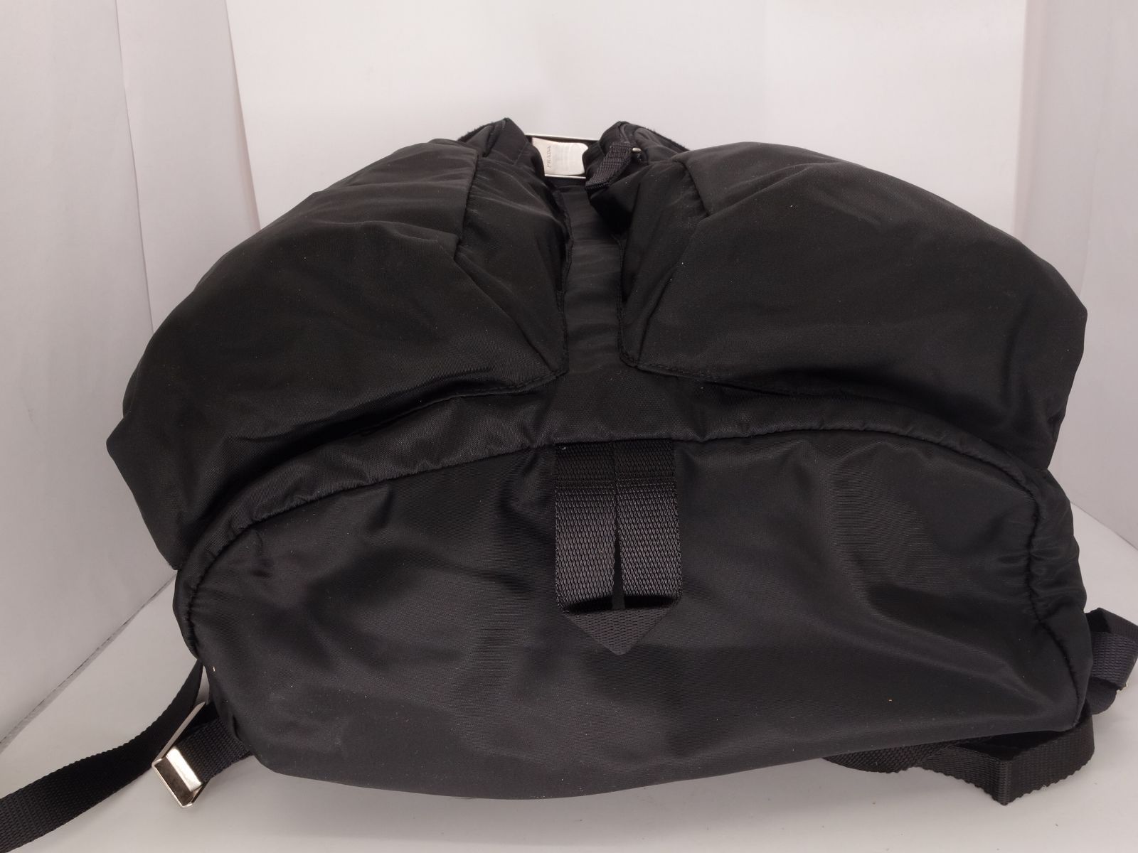メルカリShops - PRADA プラダ V136 リュック バックパック ナイロン