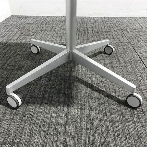 ミーティングテーブル 会議机 完成品 角テーブル キャスター付 オカムラ ホワイト MARWIL-DEMENAGEMENTS_CH