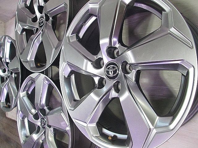 トヨタRAV418インチ 5穴-114.3装着車種RAV4 ハリアー 装着車種RAV4 ハリアー ヴァンガード ヴェルファイア アルファード