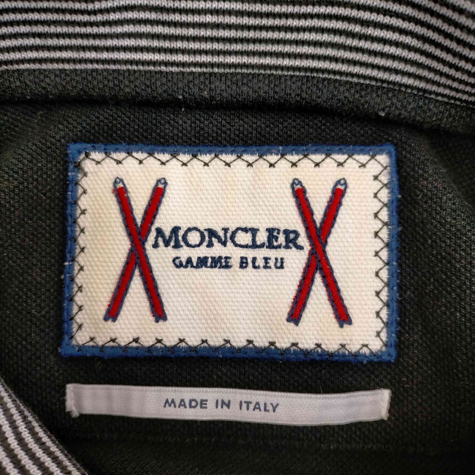 MONCLER GAMME BLEU ロゴ ワッペン ポロシャツ サイズS MONCLER GAMME BLEU ロゴ ワッペン ポロシャツ サイズS
