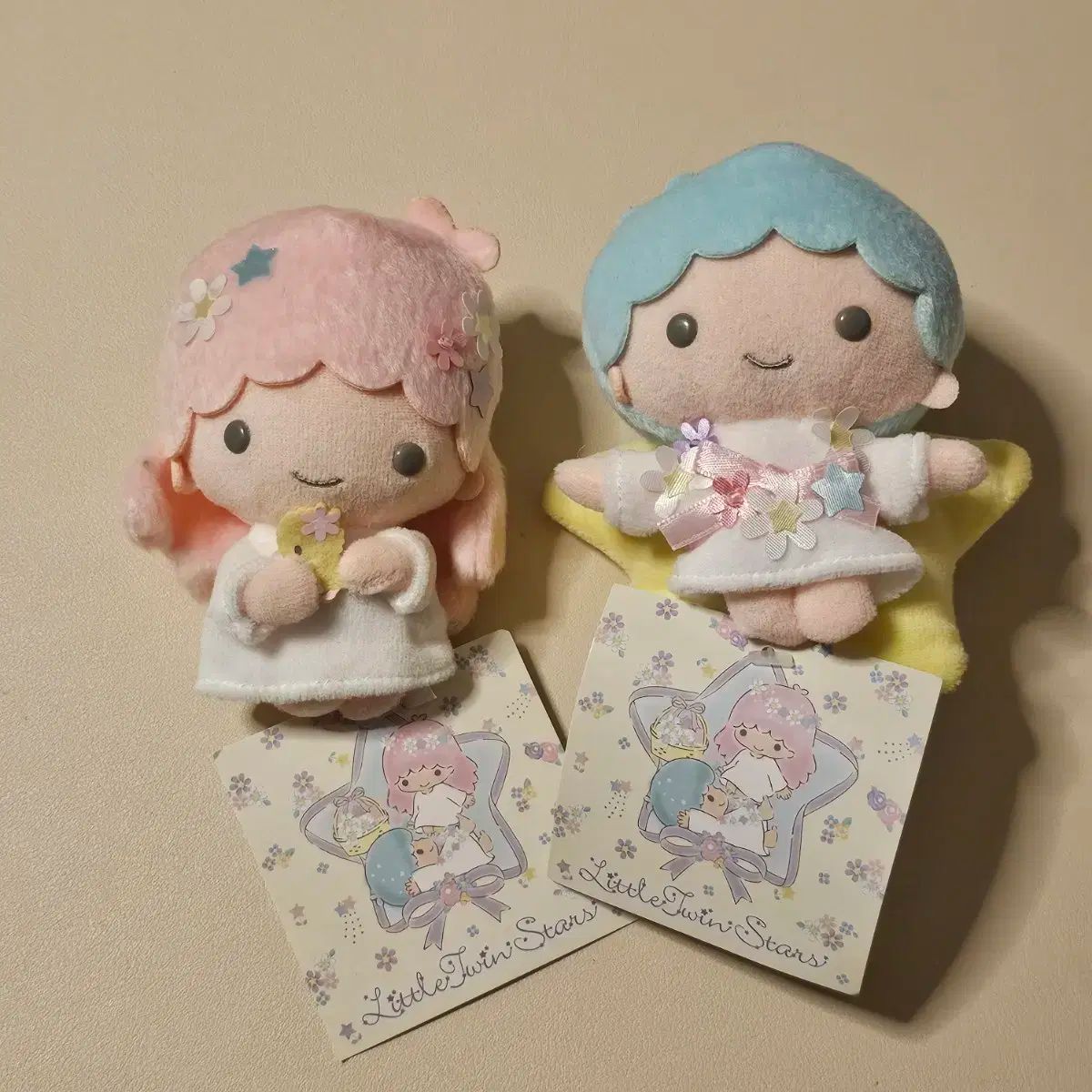 2点セット・バラ売り不可・レア】リトルツインスターズキキララ お座り