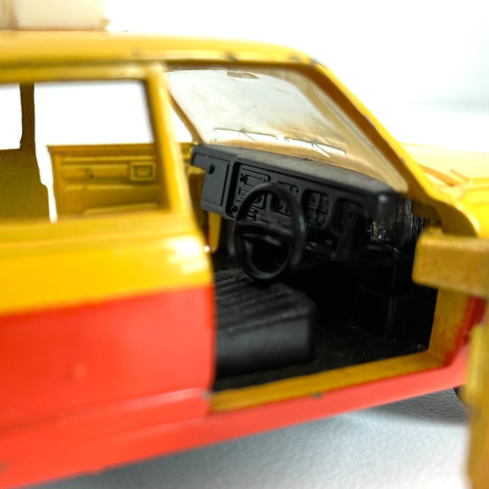 ミニカー Yonezawa Diapet TOYOTA CROWN  SALOO 送料無料 1/43位 ダイヤペット トヨタ クラウン マジェスタ 14系