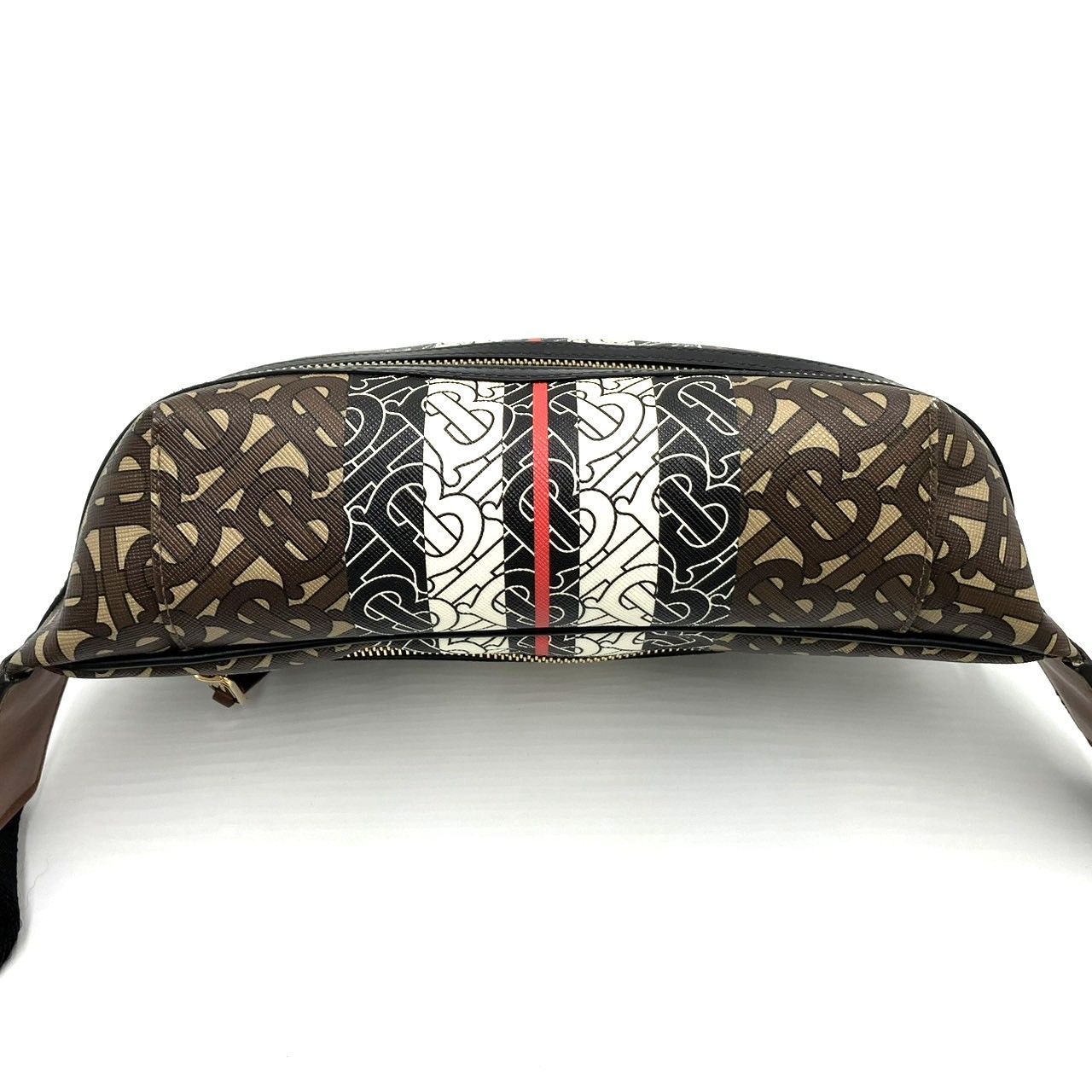 バーバリー　Burberry ボディーバック　ウエストポーチ バーバリー BURBERRY ボディバッグ 8064930-A2598 バッグ ベルト