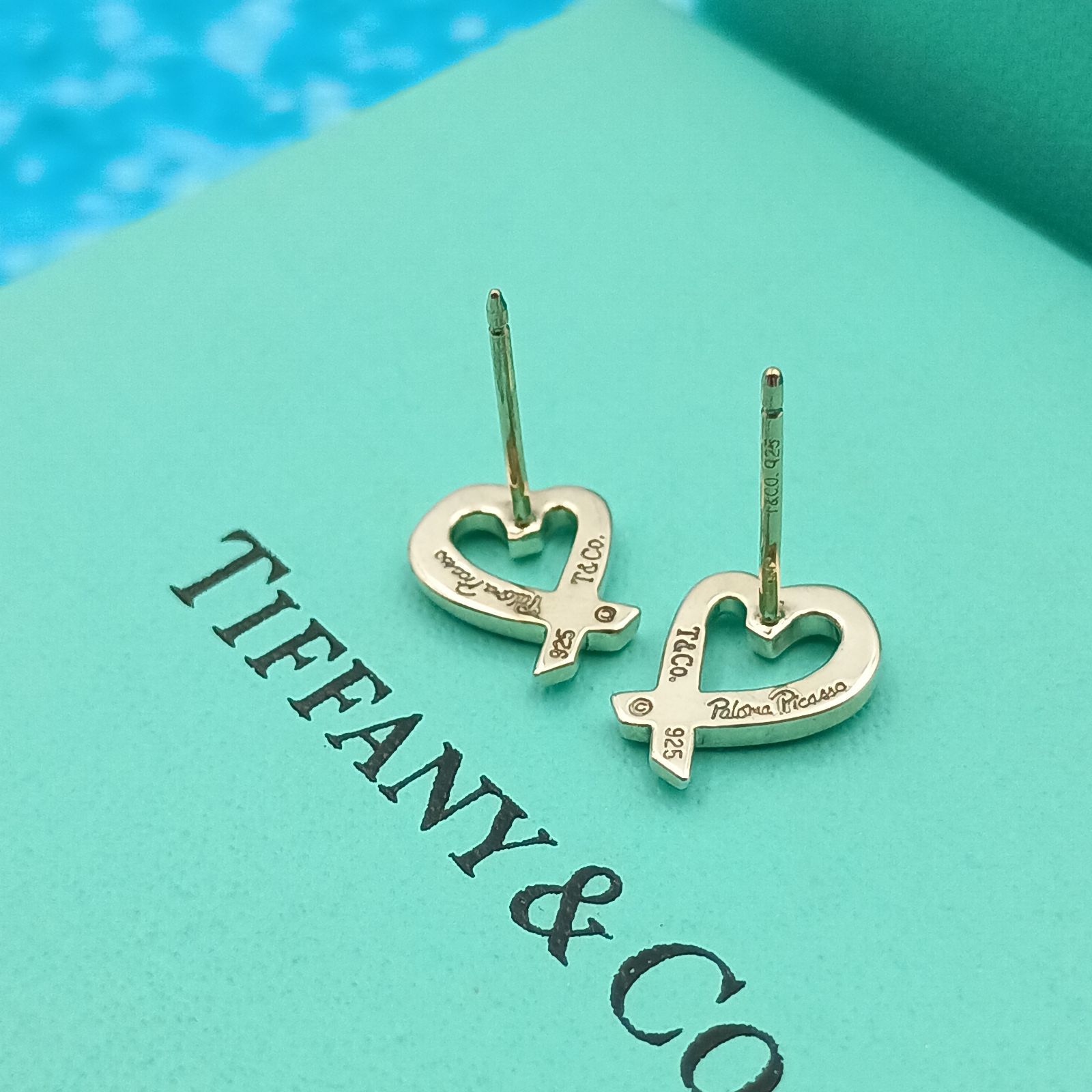 TIFFANY&Co. ティファニー 小さめ ラビングハート ピアス シルバー 925