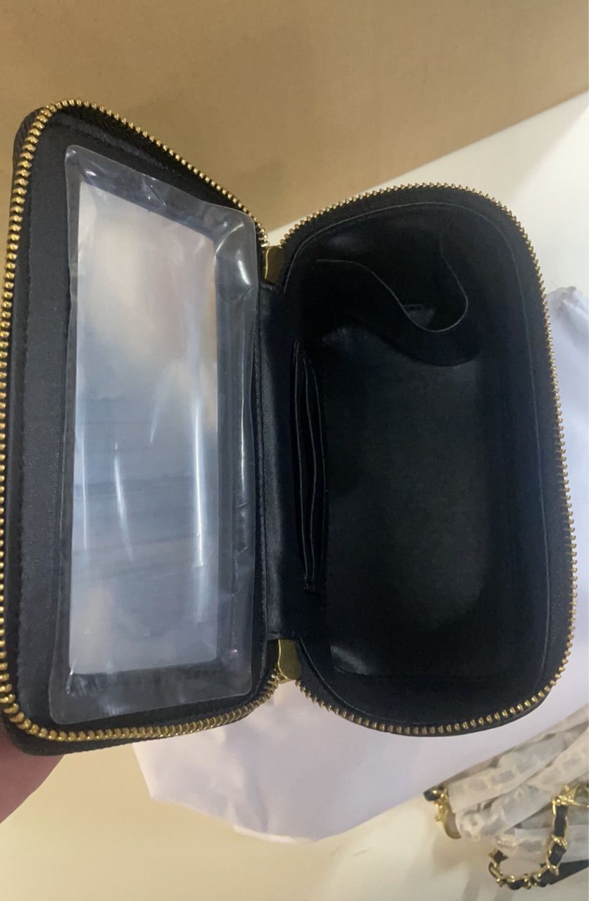 希少 洗練ブラック【CHANEL】上品キルティングミニポーチ CCロゴ 楽天市場】【バッグ】CHANEL シャネル スポーツライン