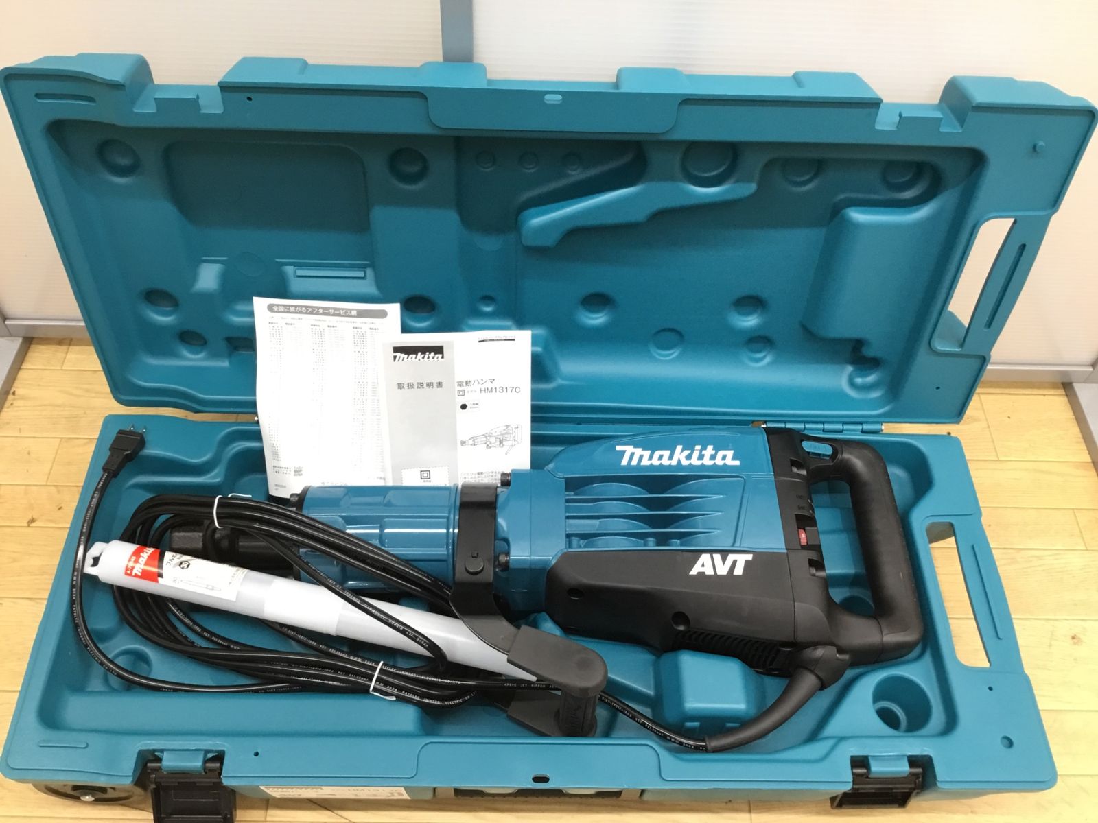 ♥ Makita|マキタ 電動ハンマ HM1317C ITJ8A0CNYW24 エコツール小牧ｲﾝﾀｰ店 M02