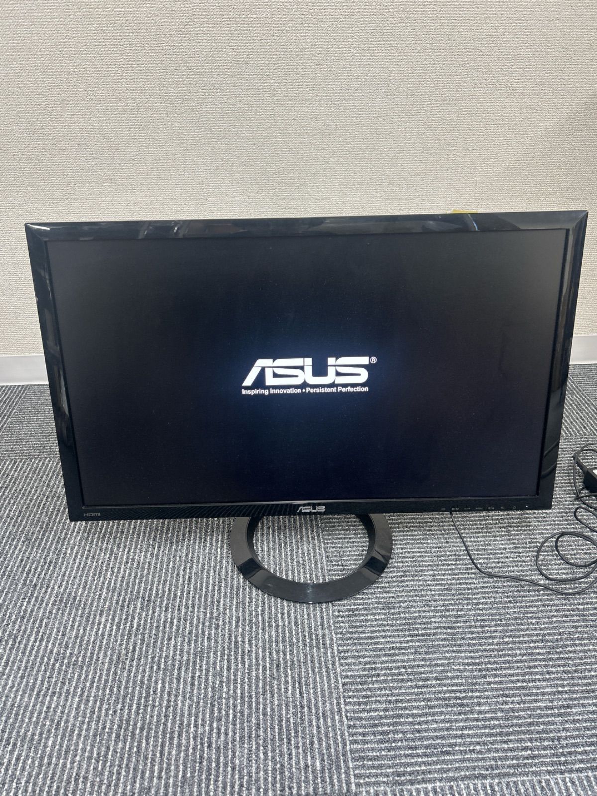 ＋【通電確認済】ASUS 24型 ゲーミングモニター VX248H【パソコン】【2】