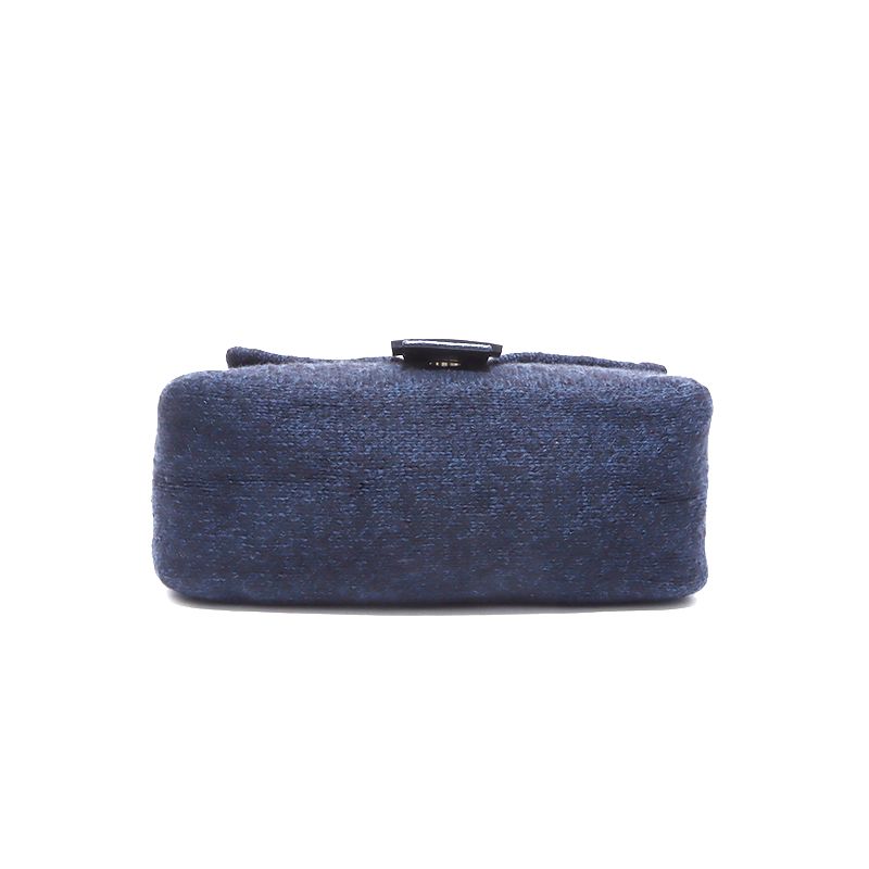 FENDI フェンディ ショルダーバッグ ニット ウール マンマバケット