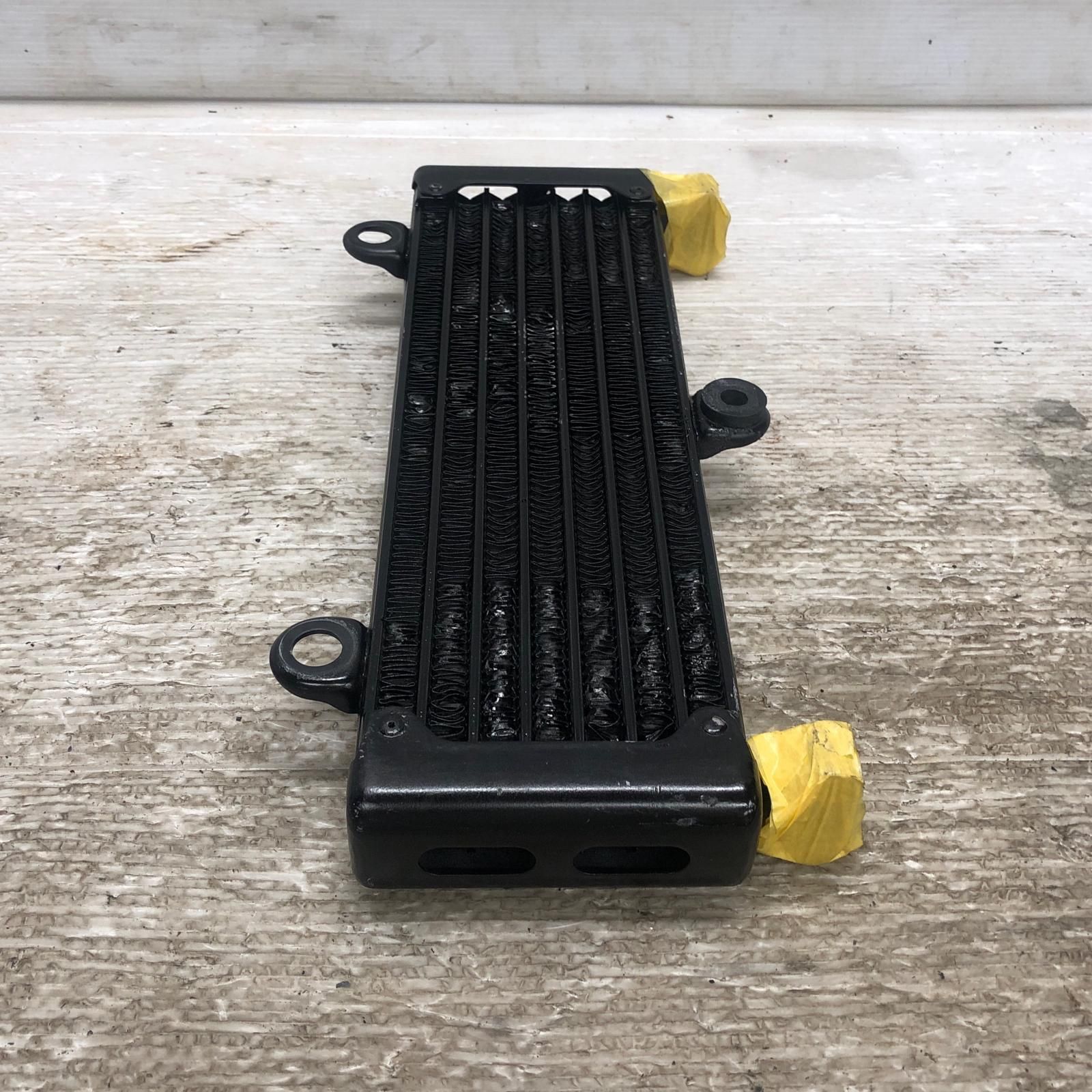 ZRT10A オイルクーラー