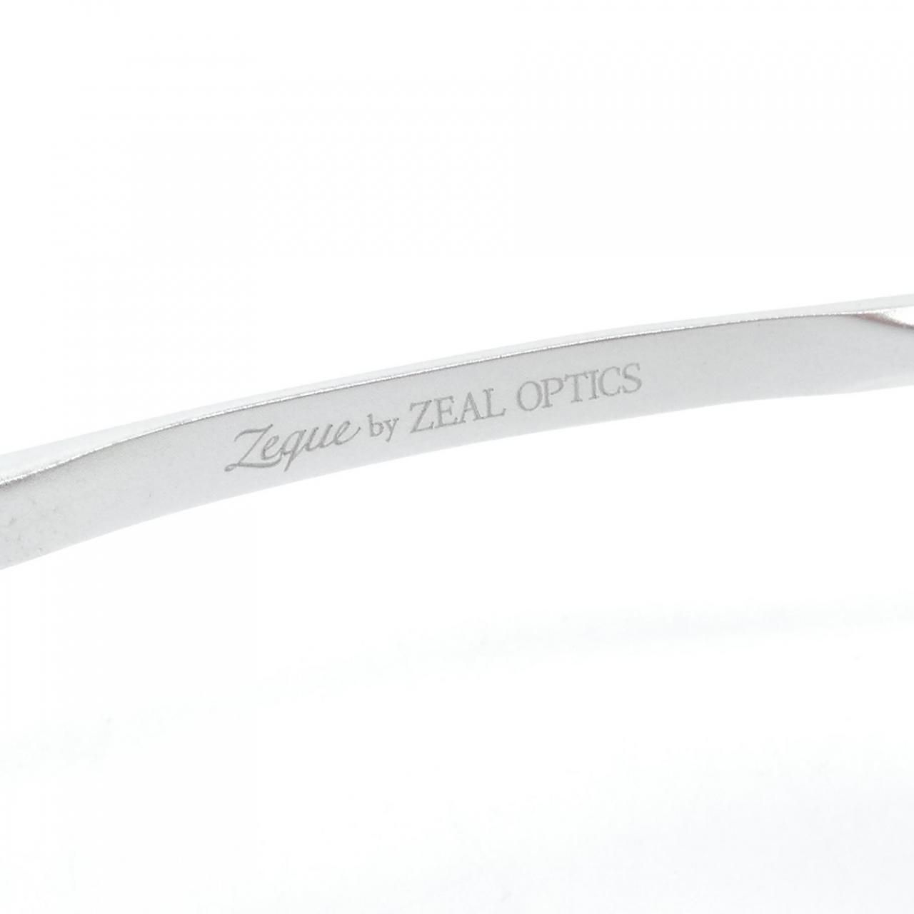 ✟ zeque