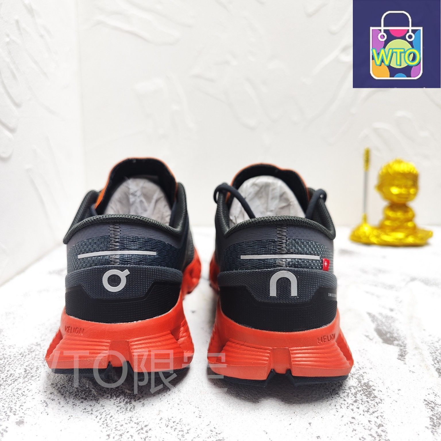 オン ランニングシューズ ブラック×オレンジ　メンズ27cm On Cloud X Sneakers オン クラウドX ジョギング スポーツ