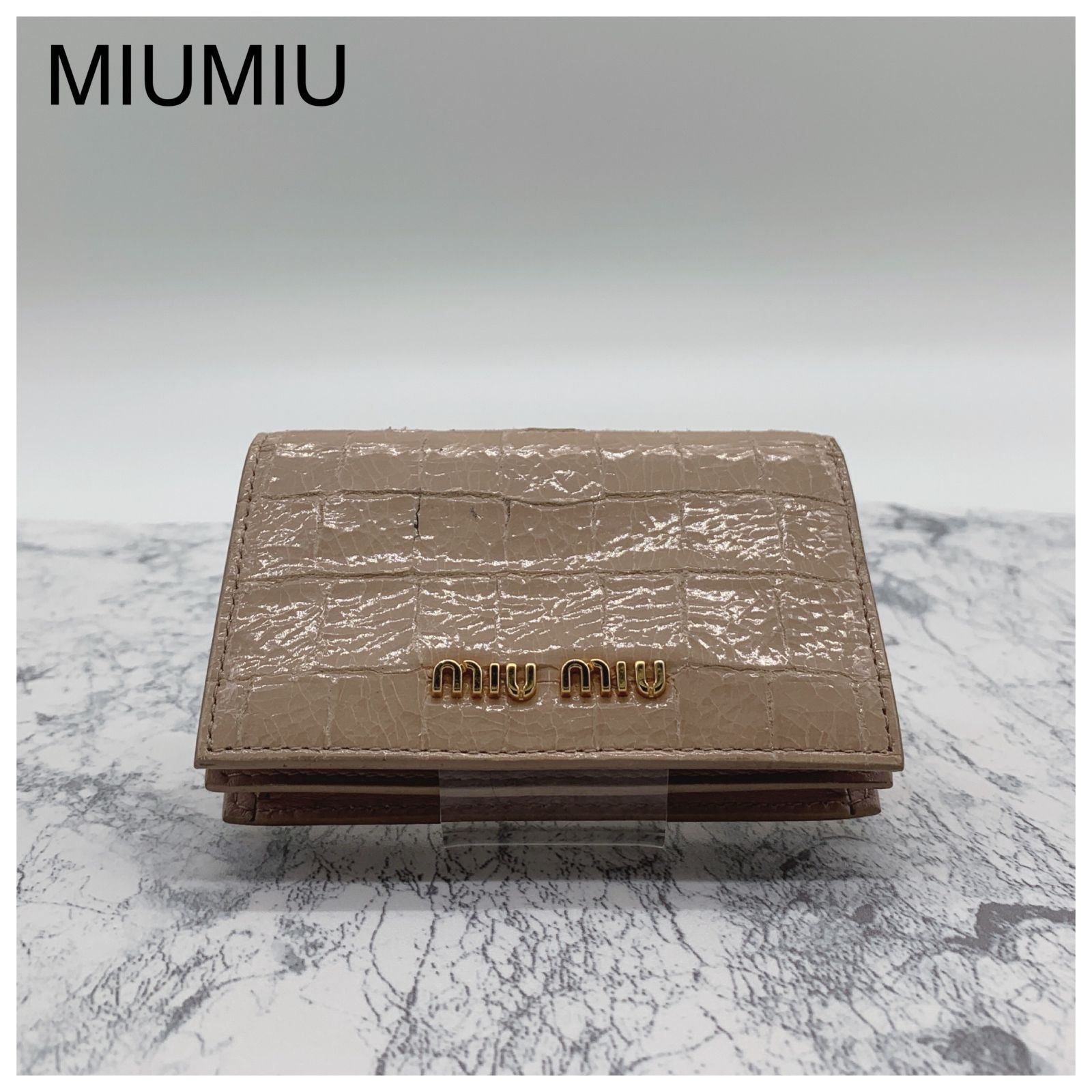 ミュウミュウ miumiu 名刺入れ - メルカリ