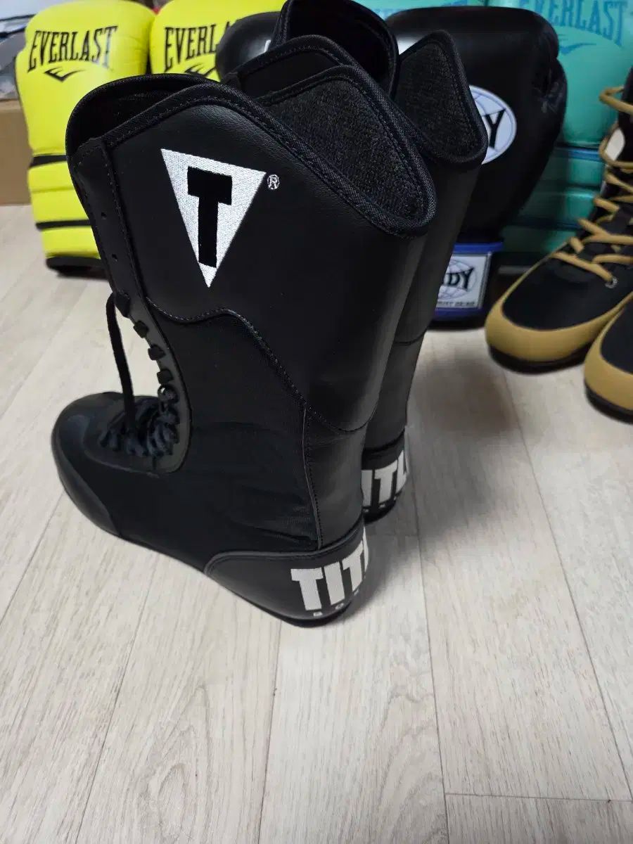 Titleist スピード フレックス ハイトップ ボクシング シューズ ブラック 280
