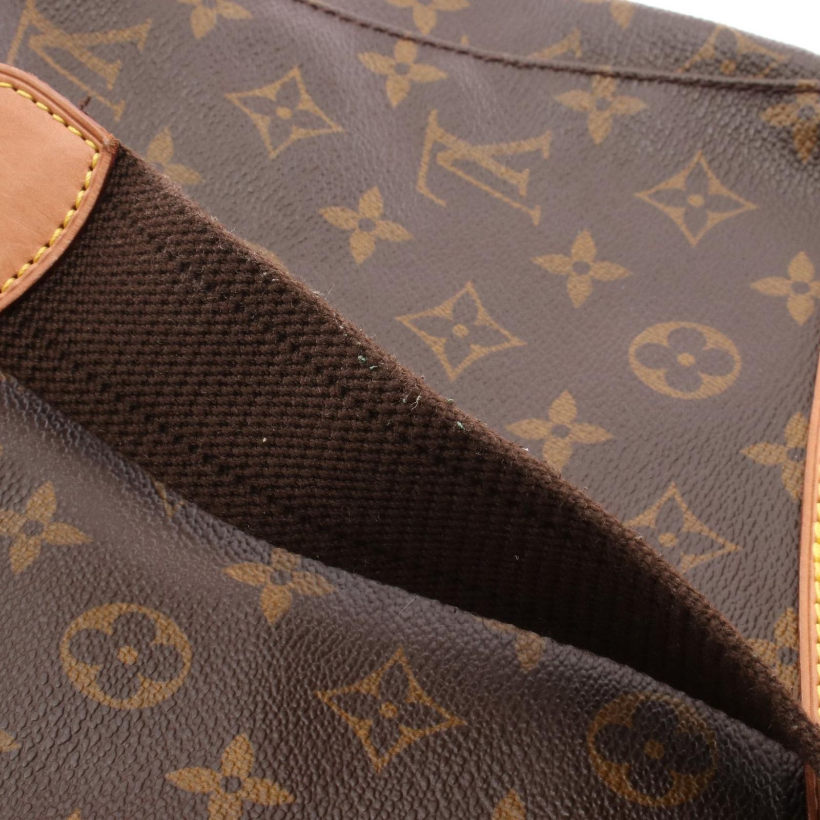 VUITTON