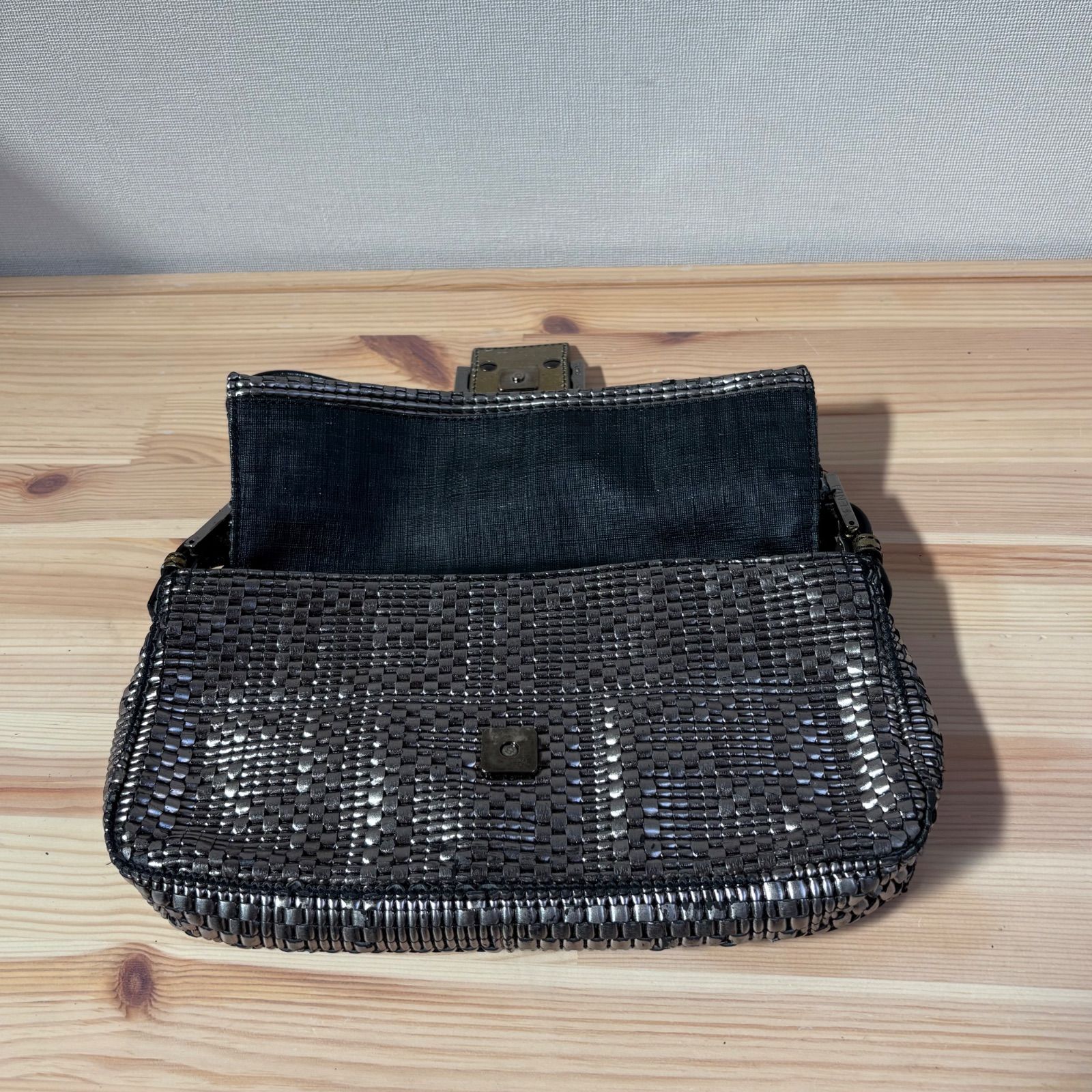 メタリック マンマバケット