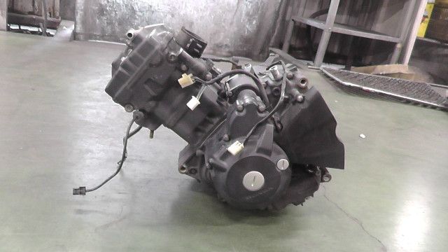 CBR250R ABS MC41-1004xxx の エンジン 1748394981