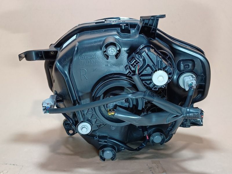 コーティング済 ハスラー MR31S 右ヘッドランプ ヘッドライト G イチコ 1873 35120-65P01 Z7T