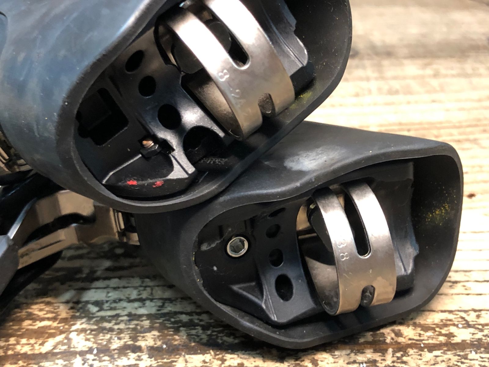 JJ360 シマノ SHIMANO 105 ST-5700 STIレバー 2x10S BRIGHTFACE_UK