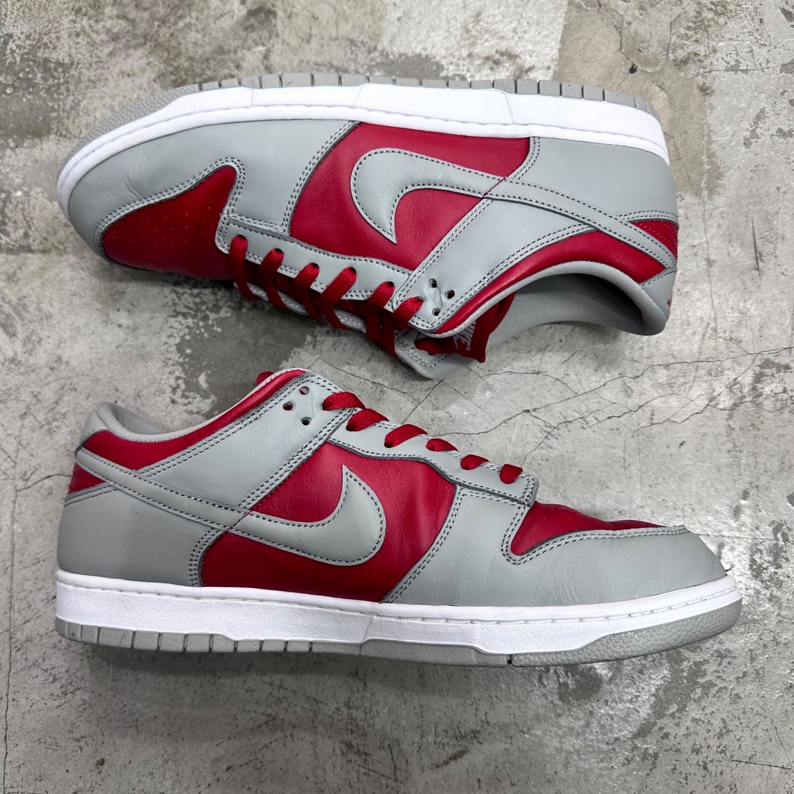 NIKE Dunk Low 